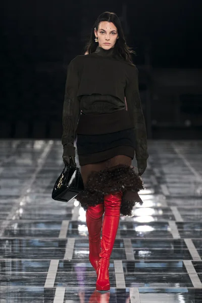 Look 40